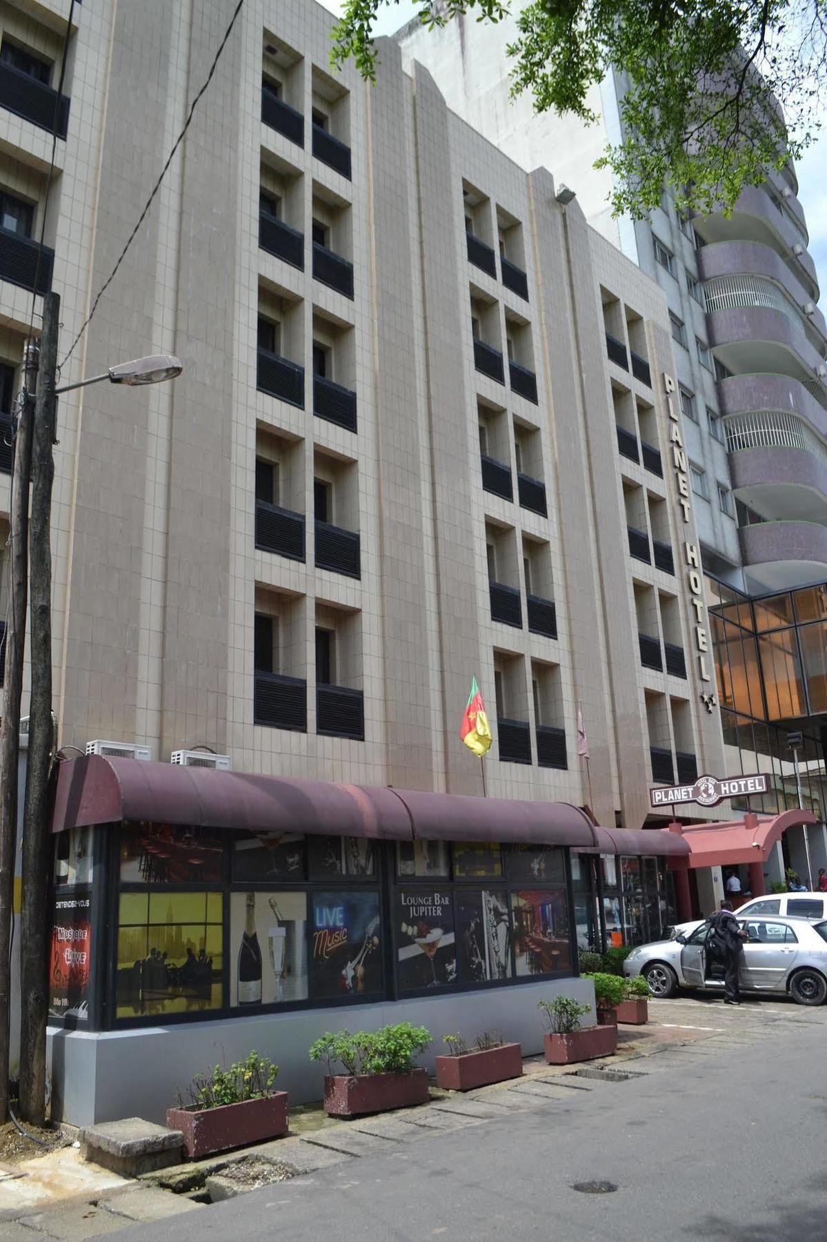 Planet Hotel Douala Exterior foto